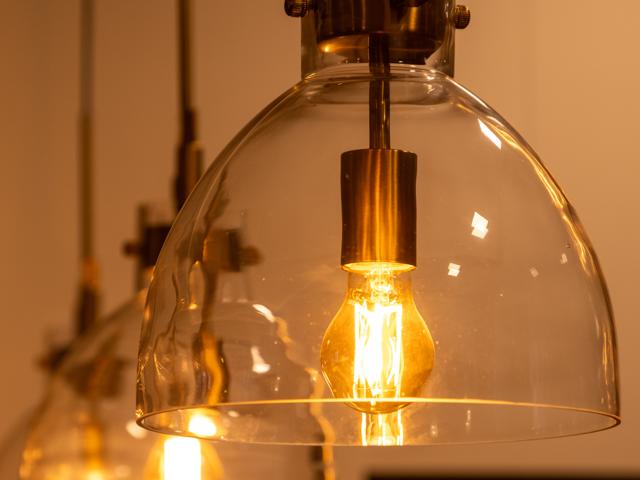 Glass pendant lamps